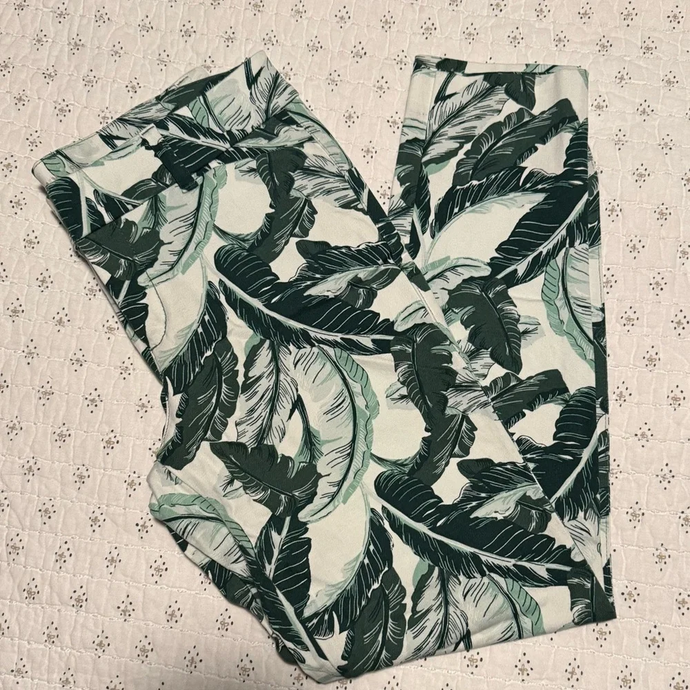 Old navy point pants - Picture 1 of 1